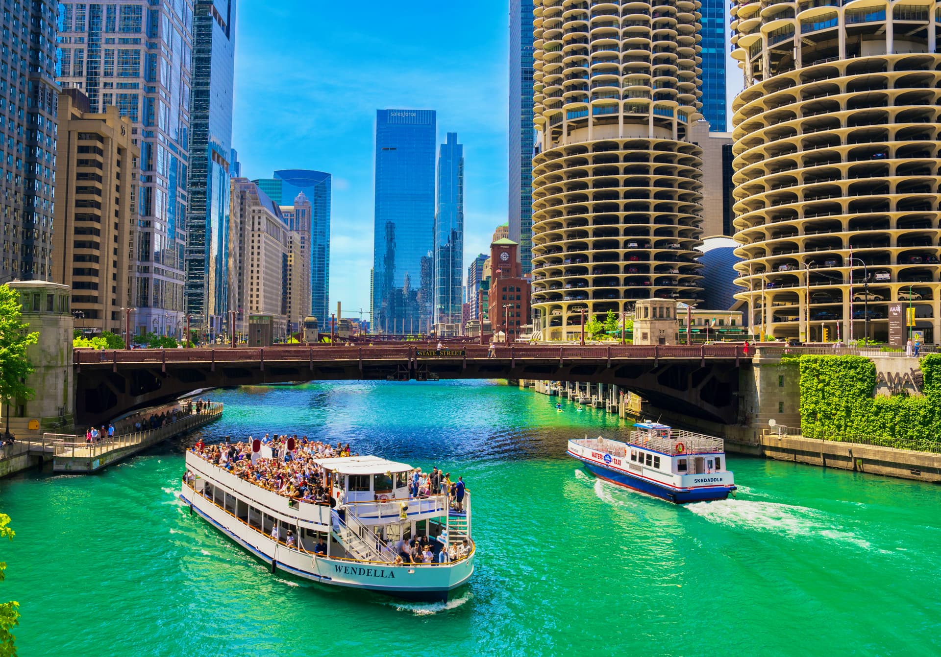 Chicago Travel Guide: Top Architecture Tours & Lakefront Activities